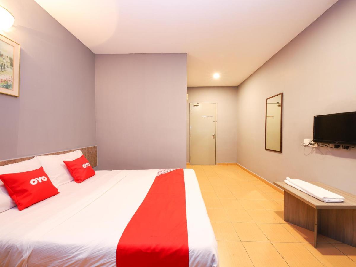 OYO 89676 Hotel 22 Seremban Exterior foto
