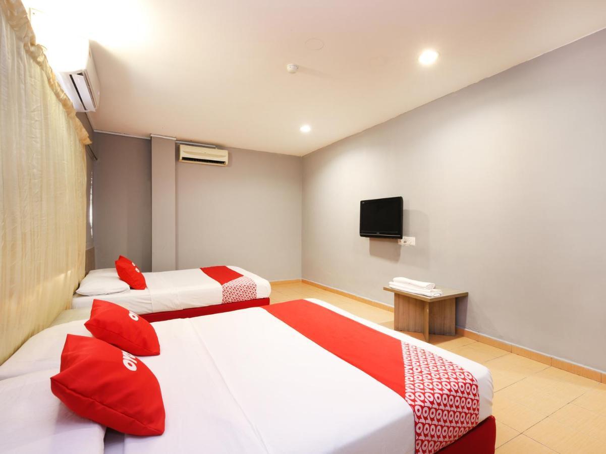OYO 89676 Hotel 22 Seremban Exterior foto